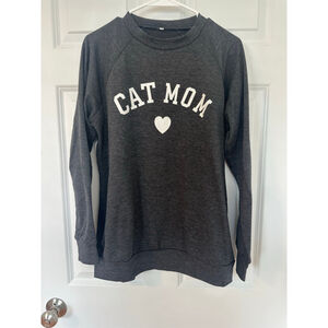 Women's Gray Cat Mom Graphic Sweatshirt M